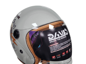 Helmet për motoçikletë, shumengjyrëshe